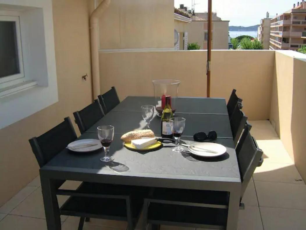 Casa Del Mar - Beautiful Two Bedroom Penthouse Apartment サント・マキシム エクステリア 写真
